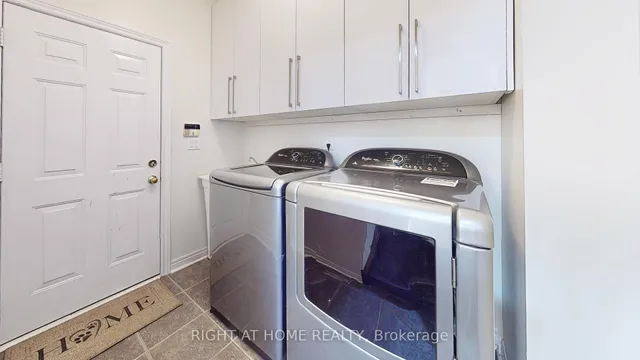 Additional image 35 of 588 Warhol Way