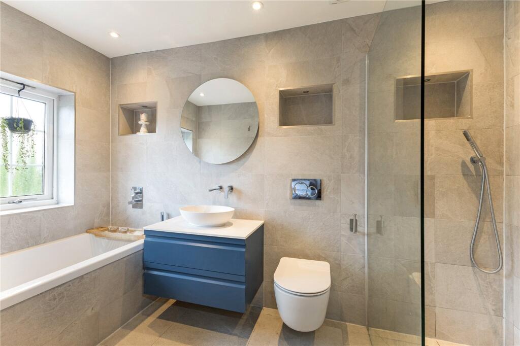 Additional image 17 of Gainsborough Avenue, St. Albans, Herts, AL1