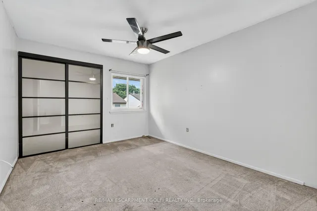 Additional image 17 of 59 Queenslea Dr Unit 7