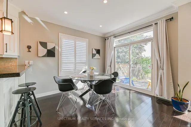 Additional image 39 of 68 Robarts Dr