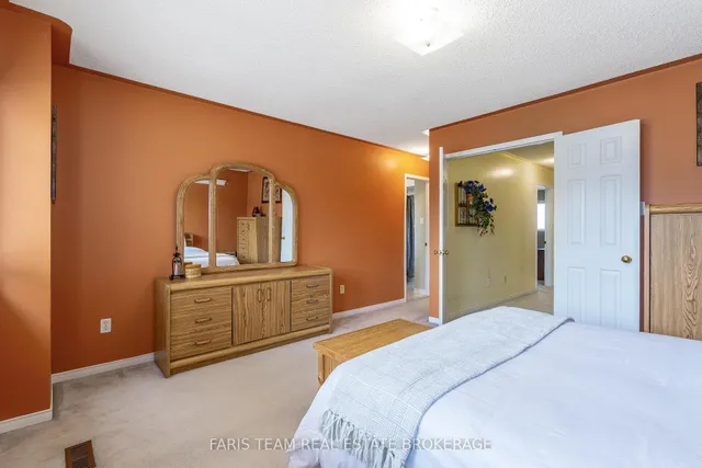 Additional image 16 of 10 Ural Circ