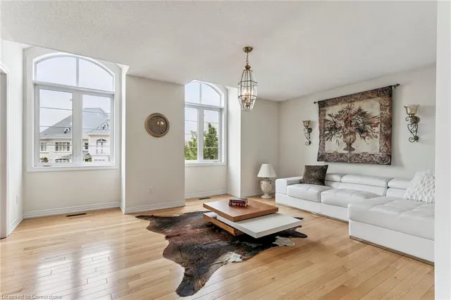 Additional image 12 of 17 Island Grove