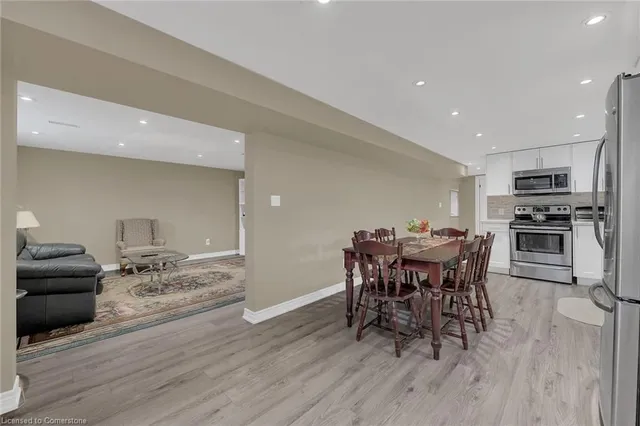 Additional image 29 of 982 Highland Rd