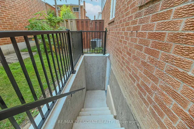 Additional image 50 of 4 Lawnview Crt