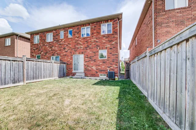 Additional image 29 of 411 Cedric Terr