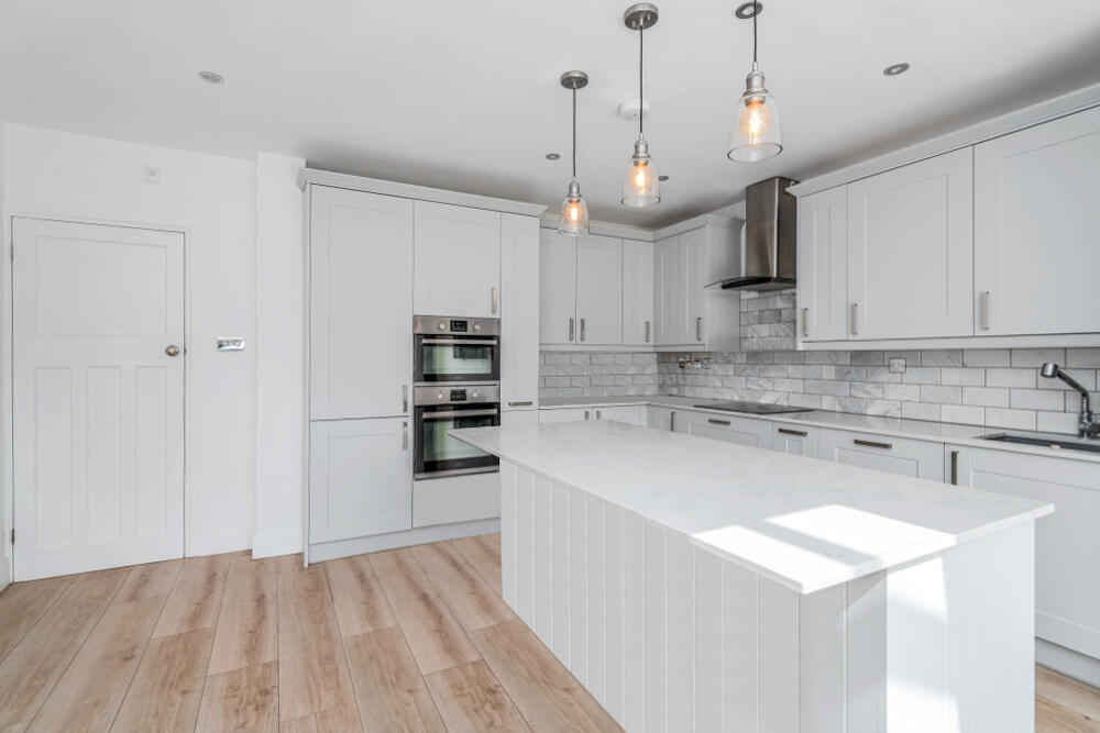 Additional image 5 of Heathcote Avenue, Hatfield, AL10