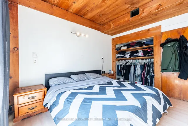 Additional image 20 of 1090 Brock Rd