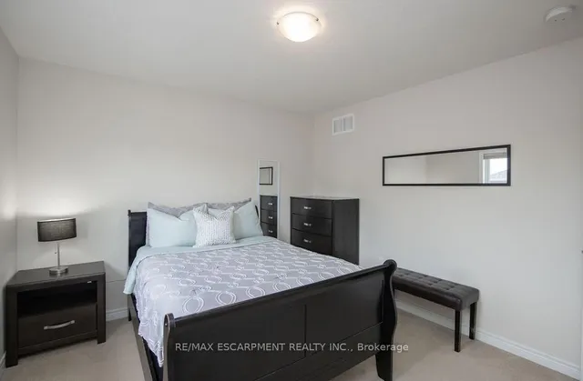 Additional image 38 of 69 Winslow Way