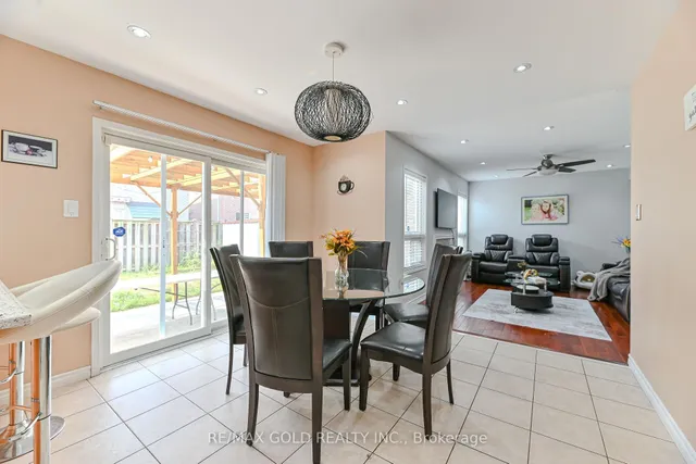 Additional image 18 of 63 Hiberton Cres