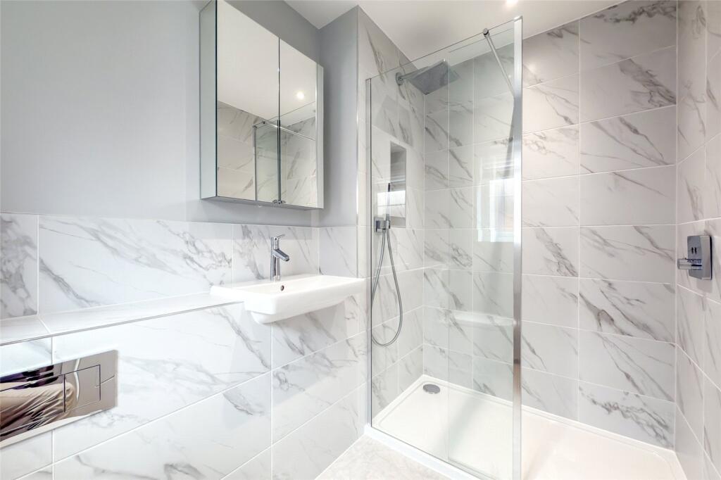 Additional image 11 of Oaklands Lane, Smallford, St. Albans, Hertfordshire, AL4