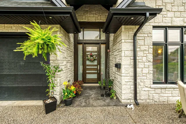 Additional image 5 of 1048 Dovercourt Ave