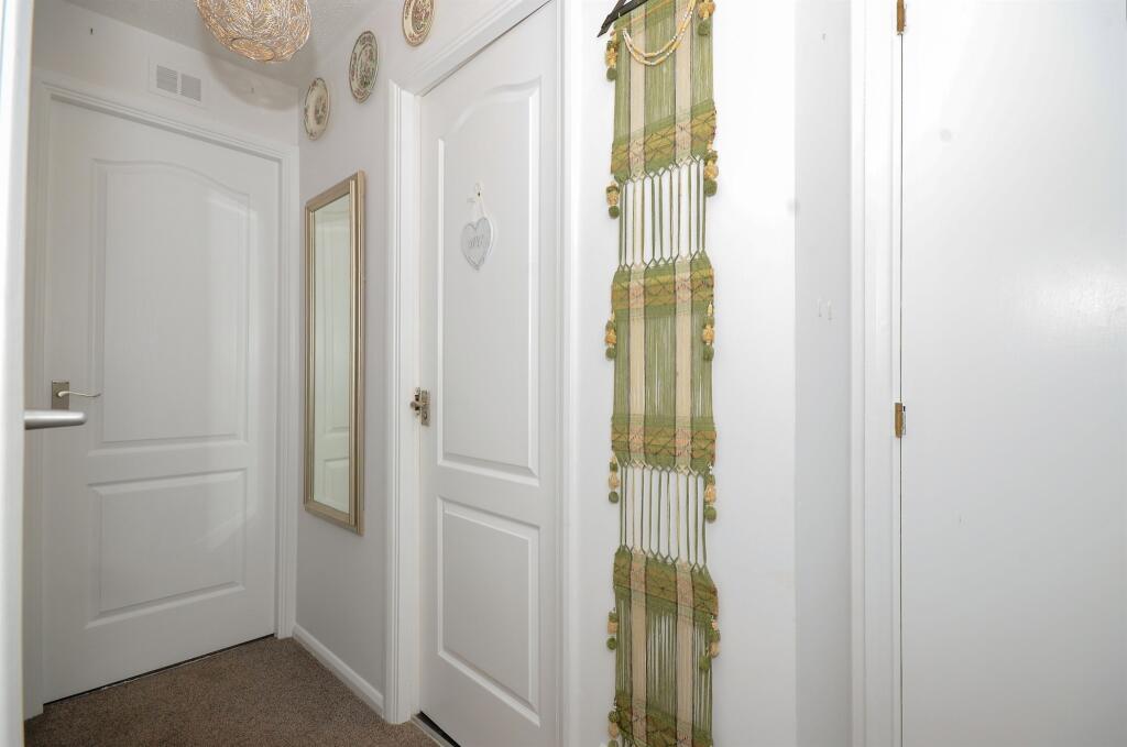 Additional image 10 of Beverley Gardens, St. Albans