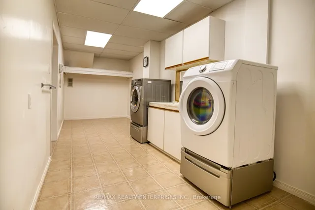 Additional image 30 of 75 Lakecrest Tr