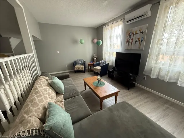 Additional image 25 of 1250 Limeridge Rd Unit 11