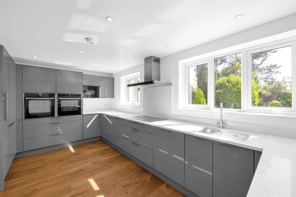 Additional image 2 of Roundwood Park, Harpenden