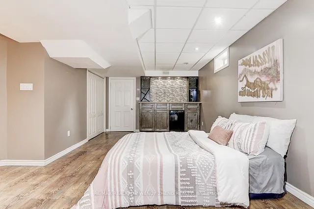 Additional image 37 of 14 Valleypark Cres