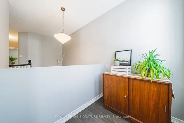 Additional image 26 of 819 Upper Paradise Rd Unit 11