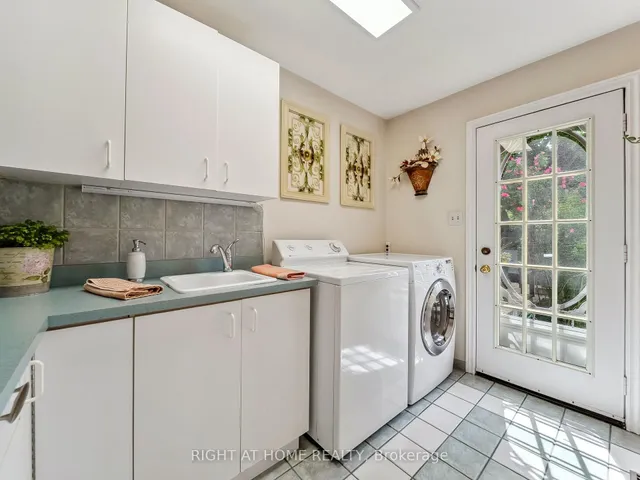 Additional image 28 of 18 Claypine Tr