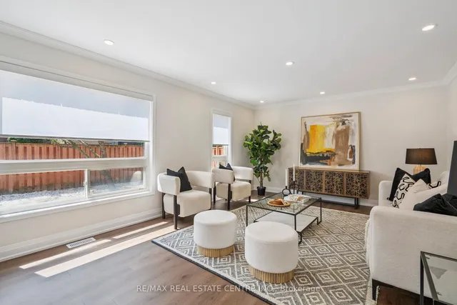 Additional image 11 of 39 Four Seasons Circ