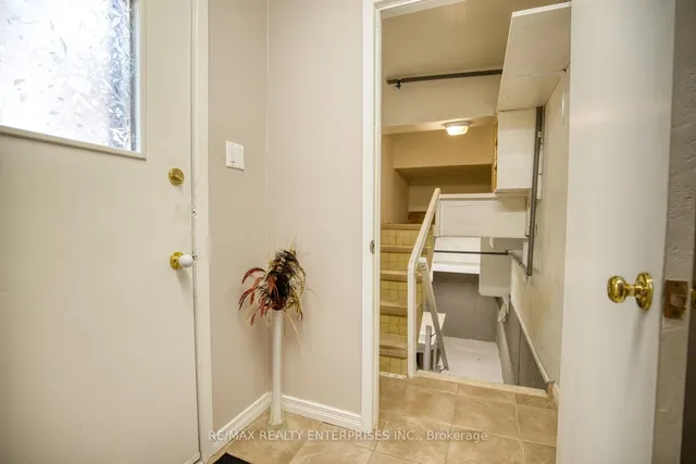 Additional image 28 of 75 Lakecrest Tr