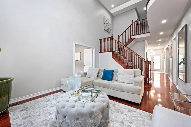 Additional image 10 of 11 Darren Rd