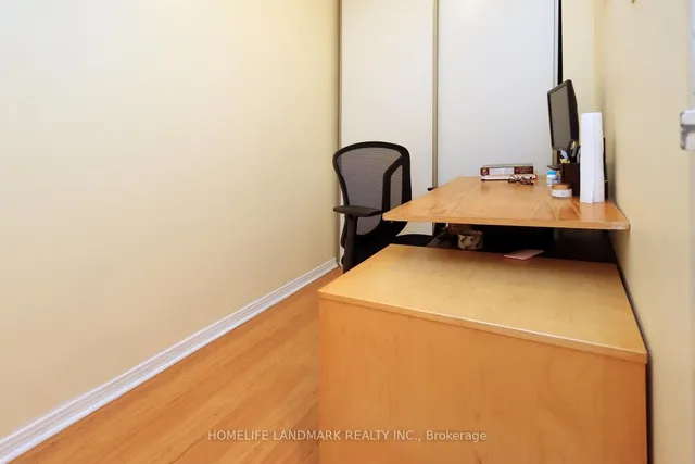 Additional image 27 of 1300 Marlborough Crt Unit 136