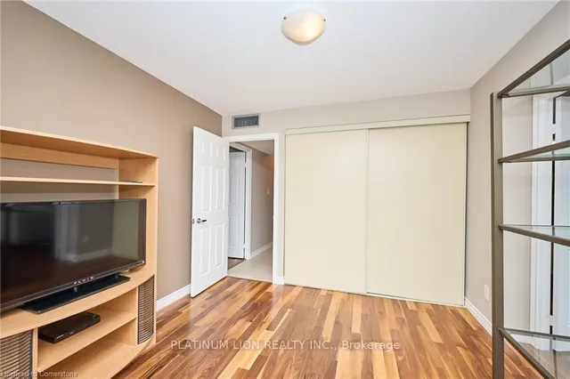 Additional image 30 of 1240 Marlborough Crt Unit 504