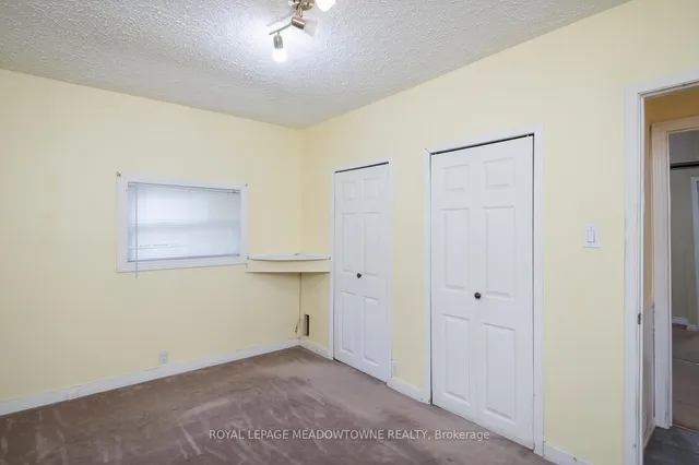 Additional image 14 of 99 Commercial St