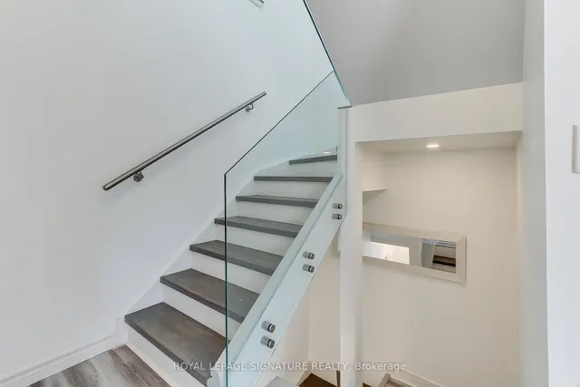 Additional image 23 of 90 Absolute Ave Unit 104