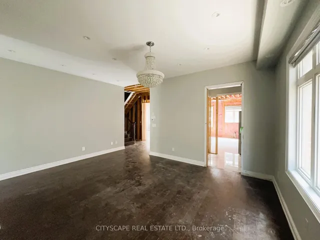 Additional image 12 of 7 Avatar Cres