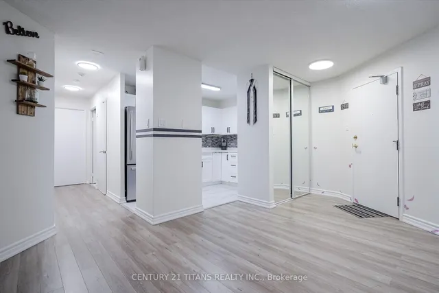 Additional image 16 of 4185 Shipp Dr Unit 419