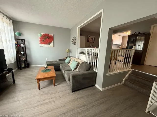 Additional image 5 of 1250 Limeridge Rd Unit 11