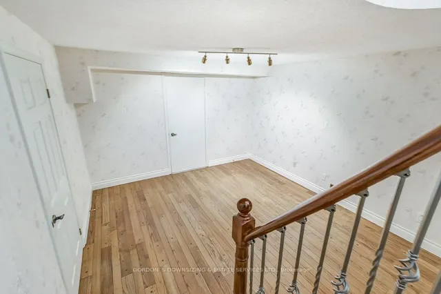 Additional image 39 of 25 Mount Forest Dr