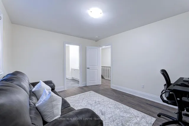 Additional image 26 of 8 Ferdinand Dr