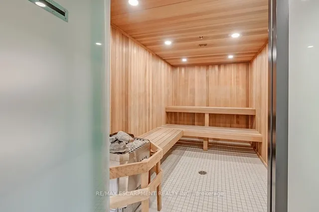 Additional image 24 of 3210 Dakota Common Unit A106