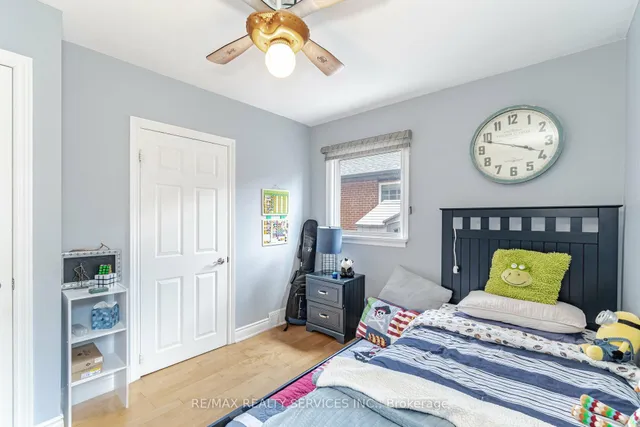 Additional image 21 of 119 Denison Ave