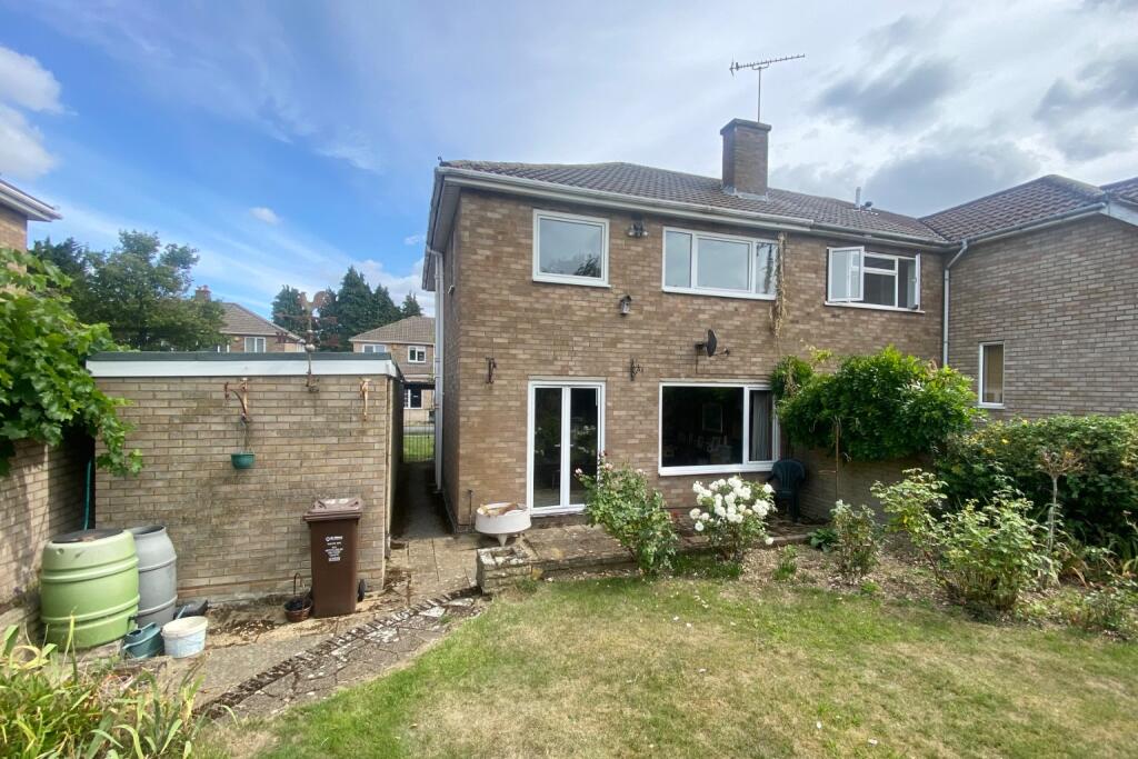 Additional image 12 of Orchard Drive, Park Street, St. Albans, Hertfordshire, AL2