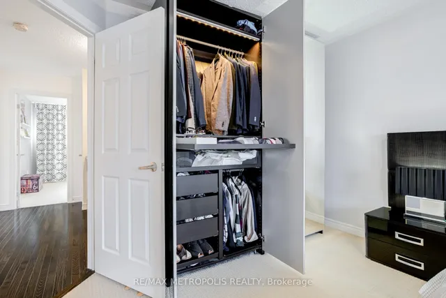 Additional image 32 of 21 Sky Harbour Dr