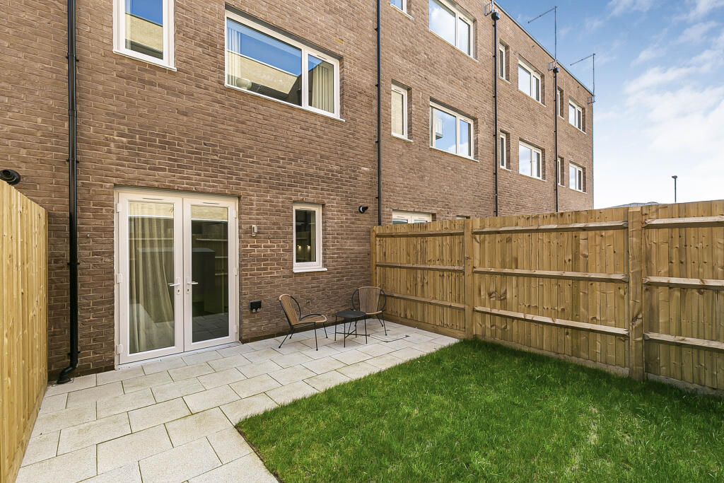 Additional image 5 of Harrier Way, Hatfield, Hertfordshire, AL10