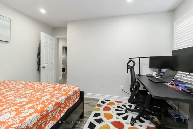 Additional image 18 of 43 Schooner Dr