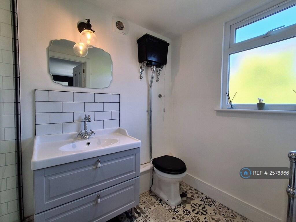 Additional image 10 of Colindale Avenue, St. Albans, AL1