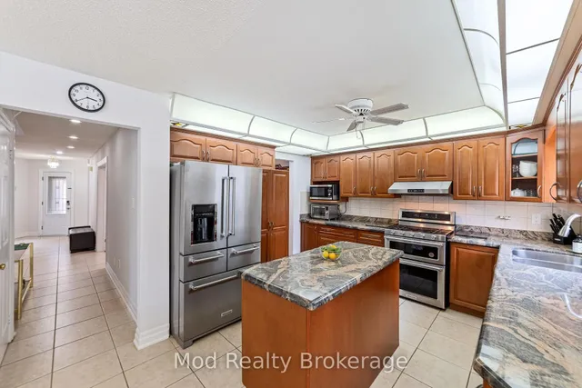 Additional image 8 of 415 Everton Dr