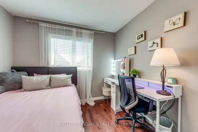 Additional image 23 of 3048 Jenn Ave