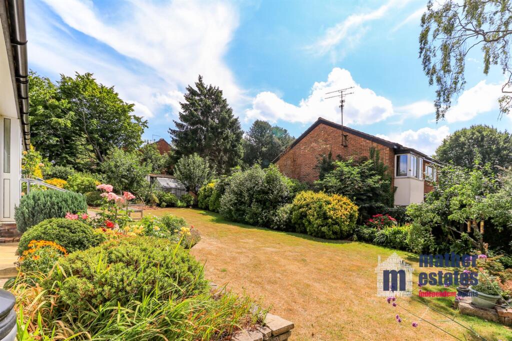 Additional image 4 of Lane End, Hatfield