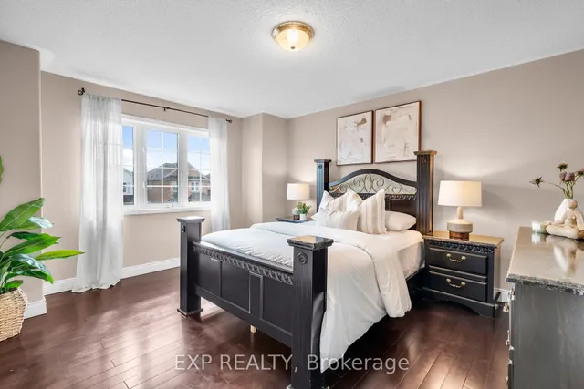 Additional image 36 of 11 Yvonne Dr