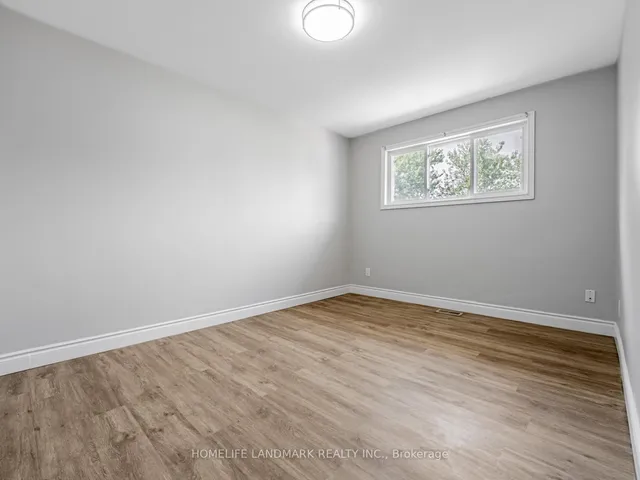 Additional image 19 of 54 Sanford Cres