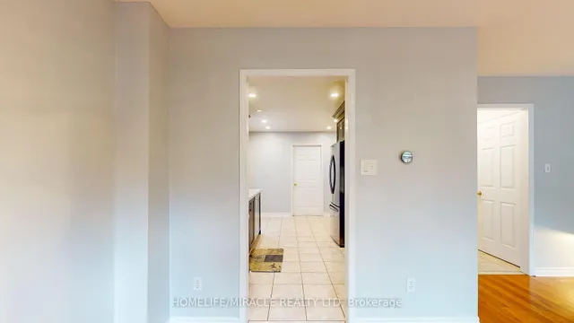 Additional image 18 of 36 Mannel Cres