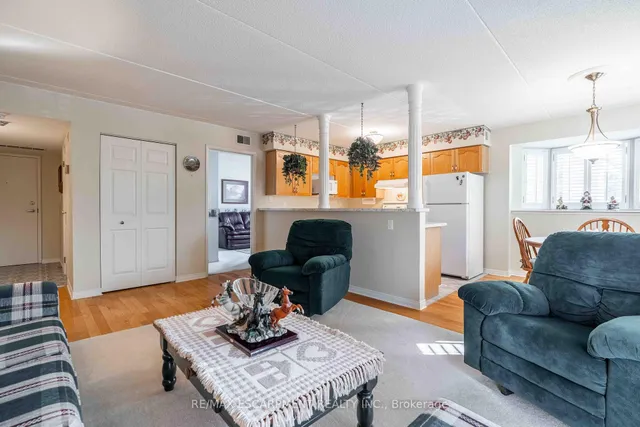 Additional image 10 of 3499 Upper Middle Rd Unit 102