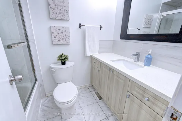 Additional image 32 of 90 Dawson Cres Unit 90