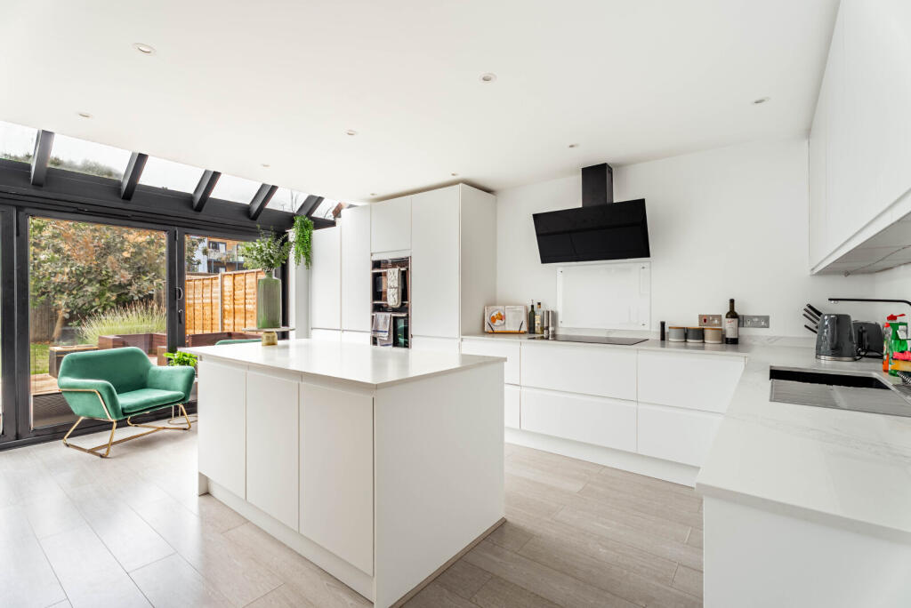 Additional image 3 of The Old Dairy Mews, Castle Road, St. Albans, Hertfordshire, AL1